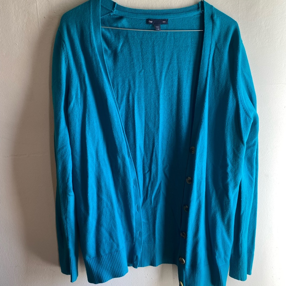 Gap cardigan